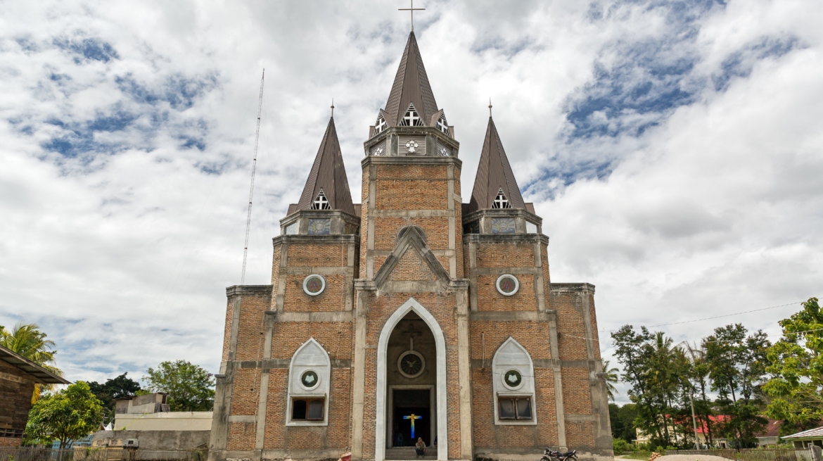 Penggelapan Uang Gereja BNI Rp28 M, Kronologi dan Respons Resmi- indonesia-terkini.com