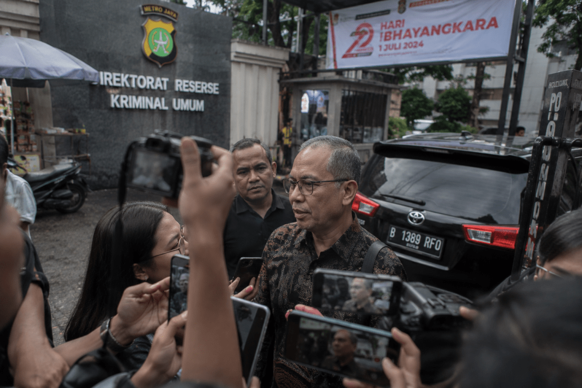 Saiful Mujani Penuhi Panggilan Polda Metro Terkait Pernyataan soal Prabowo