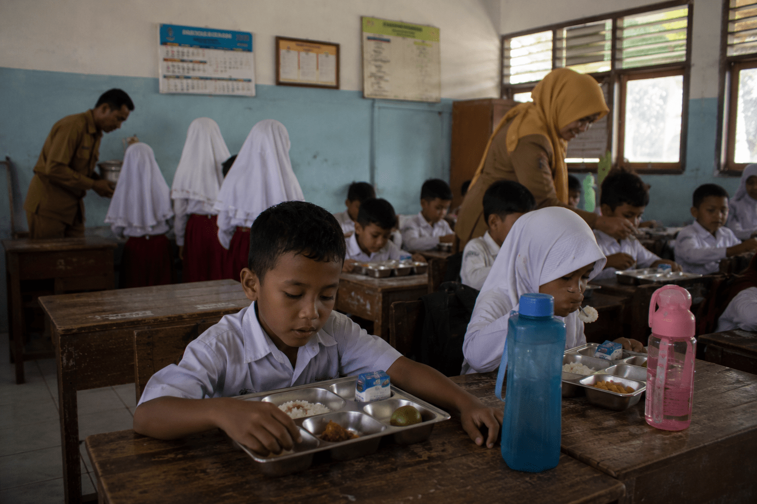 Mensesneg Pastikan Anggaran MBG Akan Dikurangi, Pemerintah Fokus pada Efisiensi Program