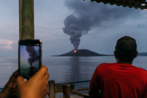 Gunung Anak Krakatau Viral Disebut Meledak Hebat, PVMBG Tegaskan Video Beredar Bukan Peristiwa Terbaru