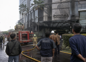 Hotel Pullman Kebakaran, Kini Berhasil Dipadamkan